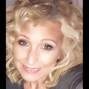 Meet your Posher, Tisha